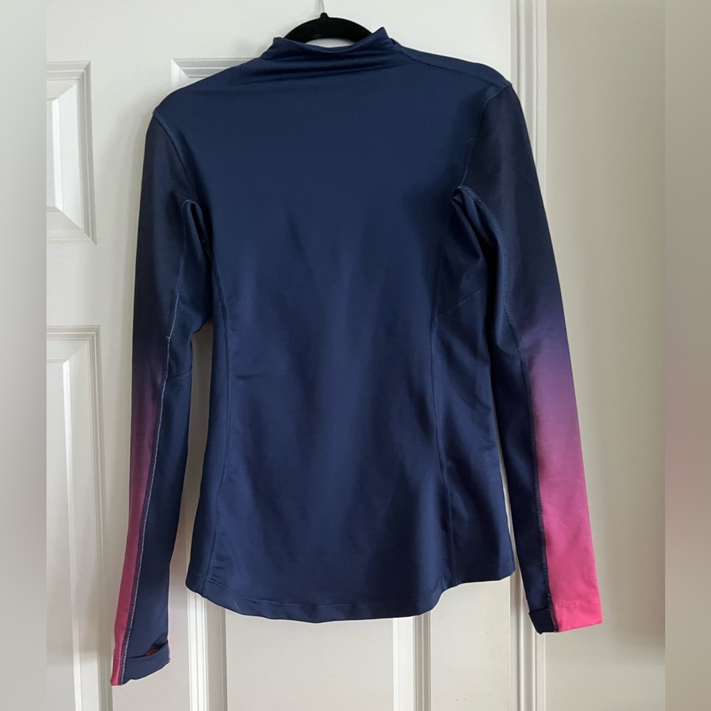 Nike fit hyper warm top